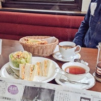 Photo taken at Cafe Train ベイサイドトレイン by ayeco . on 4/24/2022