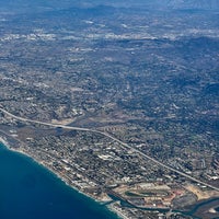 Foto tirada no(a) San Diego International Airport (SAN) por James R. em 11/11/2022