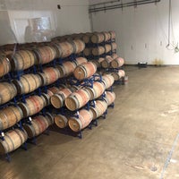 Foto tirada no(a) Three Rivers Winery por James R. em 8/11/2018