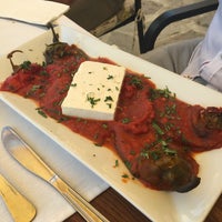 Foto scattata a Andromeda Restaurant da Petya R. il 8/6/2016