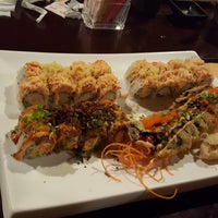 รูปภาพถ่ายที่ Wasabi Japanese Steakhouse &amp;amp; Sushi Bar โดย Lady R. เมื่อ 11/5/2017