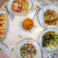 Photo taken at BRAVO! Cucina Italiana by Abdul Karim Syed on 7/29/2018