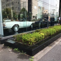Photo taken at Mercedes Benz Shinagawa by 豊丸 G. on 7/18/2018