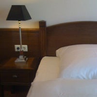 Photo taken at Novum Hotel Excelsior by Andre V. on 7/7/2011