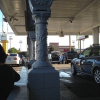 Photo taken at Great American Car Wash by Edo F. on 9/29/2012