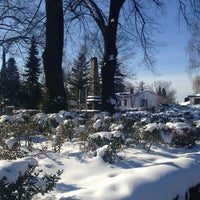 Photo taken at Sowjetisches Ehrenmal auf dem Gemeindefriedhof Kaulsdorf by Marley X. on 3/23/2013