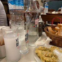 Das Foto wurde bei Abbas Restaurant von Ugur Kocer am 8/6/2022 aufgenommen