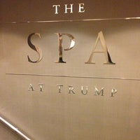 Foto tirada no(a) The Spa at Trump por Andre M. em 1/11/2013