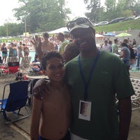 Photo taken at Chastain Park Swimming Pool by Tony B. on 5/29/2014