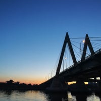 Photo taken at Мост Миллениум / Millenium Bridge by Julia F. on 7/12/2020