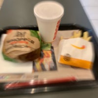 Photo taken at Burger King by はとむぎ on 12/8/2019