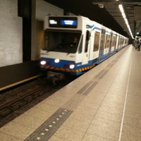 Photo taken at Metro 51 Centraal Station - Isolatorweg by Guarasi N. on 2/14/2017