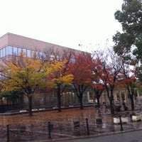 Photo taken at 箕面市立中央図書館 by Masami on 11/17/2012