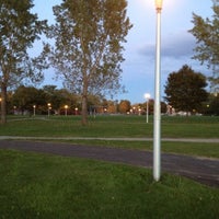 Parc Henri Julien Autres Grands Espaces A Ahuntsic Cartierville