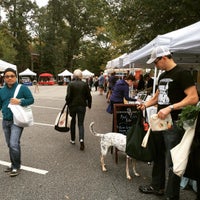 Photo taken at Peachtree Road Farmer&amp;#39;s Market by Stan F. on 10/24/2015
