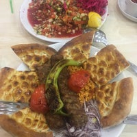 Photo taken at Kebab-ı Zade by ♥️♣️Hakan♠️♦️ on 3/27/2017