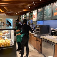 Photo taken at Starbucks by F R. on 5/27/2022