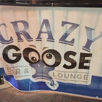 รูปภาพถ่ายที่ Crazy Goose Bar &amp;amp; Lounge โดย Seth C. เมื่อ 8/7/2016