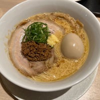 Photo taken at 鶏麺屋 虎々 by せな on 12/12/2023