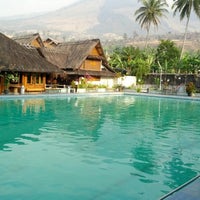 Kolam Renang Sumber Alam Pool
