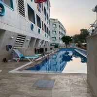 Photo taken at Daima Biz Resort Hotel by Ekip G. on 9/1/2023