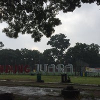 Review Taman Persib (Lapangan Supratman)
