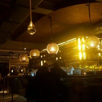 Foto scattata a Sophie&amp;#39;s Steakhouse &amp;amp; Bar da Konstantinos P. il 1/18/2017
