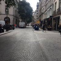 Photo taken at Rue Montmartre by Christian R. on 9/12/2017