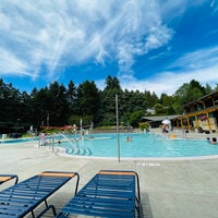 Photo taken at View Ridge Swim and Tennis Club by Allen C. on 7/16/2023