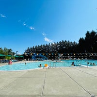 Photo taken at View Ridge Swim and Tennis Club by Allen C. on 7/9/2023