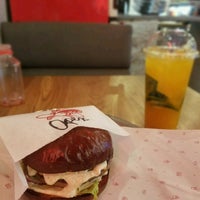 รูปภาพถ่ายที่ Moo Moo Burgers โดย Igor T. เมื่อ 1/14/2020