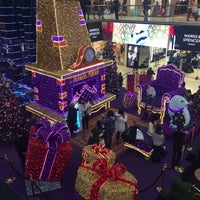 Photo taken at Evropeisky Mall by Андрей on 1/12/2016
