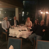 รูปภาพถ่ายที่ Trilye Restaurant โดย M.Özkan เมื่อ 12/15/2017