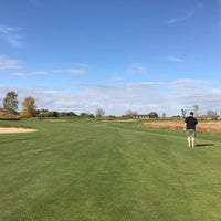 Снимок сделан в Victory Links Golf Course пользователем Ethan B. 10/10/2016