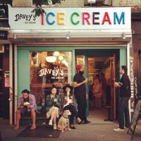 Photo taken at Davey&amp;#39;s Ice Cream by David Y. on 9/29/2013