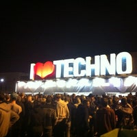 Photo prise au I Love Techno par Benjamin le11/10/2012