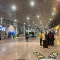 Photo taken at Vigo Airport (VGO) by Jose B. on 11/19/2022