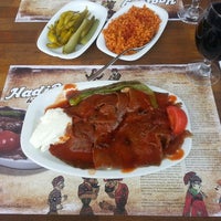 Photo taken at Hadi Bey İskender by Can Necmi D. on 5/22/2013