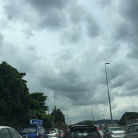 Traffic Light Pandan Indah PETRON - Intersection