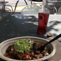 Photo taken at Chipotle Mexican Grill by Renato W. on 5/26/2017