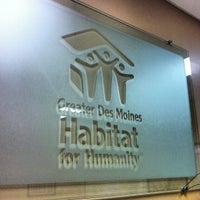 Foto tirada no(a) Greater Des Moines Habitat for Humanity ReStore por Jim E. em 9/18/2012
