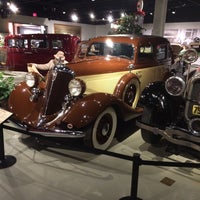 12/12/2014 tarihinde Alanziyaretçi tarafından Studebaker National Museum'de çekilen fotoğraf