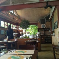 Foto diambil di Banana Verde oleh Fernando P. pada 1/17/2013