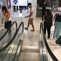 Photo taken at Forever 21 by Alfredo M. on 5/26/2017