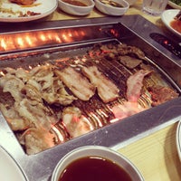 Photo taken at 1박2일 Korean BBQ Buffet by Tricia T. on 9/14/2013