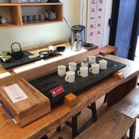 Photo taken at Red Blossom Tea Company by Chongho L. on 9/29/2019