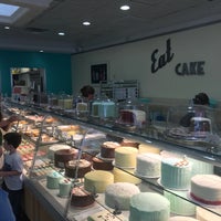 Photo taken at SusieCakes by Chongho L. on 8/25/2018