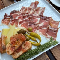 Photo taken at La Catalana España Restaurant by Chongho L. on 7/9/2022