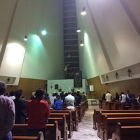 Fotos en Iglesia Gratia Plena - Iglesia
