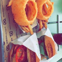 3/14/2018 tarihinde Mohammedziyaretçi tarafından BurgerFi'de çekilen fotoğraf